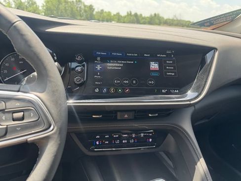 Used 2023 Buick Envision Avenir AWD/4WD image 21
