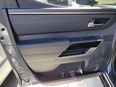 New 2026 Toyota Tundra Limited AWD/4WD image 21