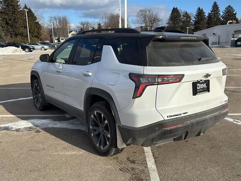 Used 2026 Chevrolet Equinox RS w/ Convenience Package III image 19