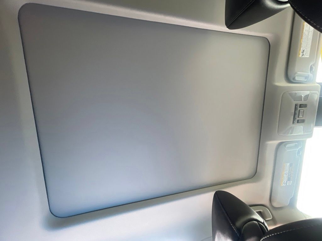 Used 2021 Toyota RAV4 Limited AWD/4WD image 27