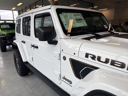 New 2025 Jeep Wrangler Unlimited Rubicon 392 image 6