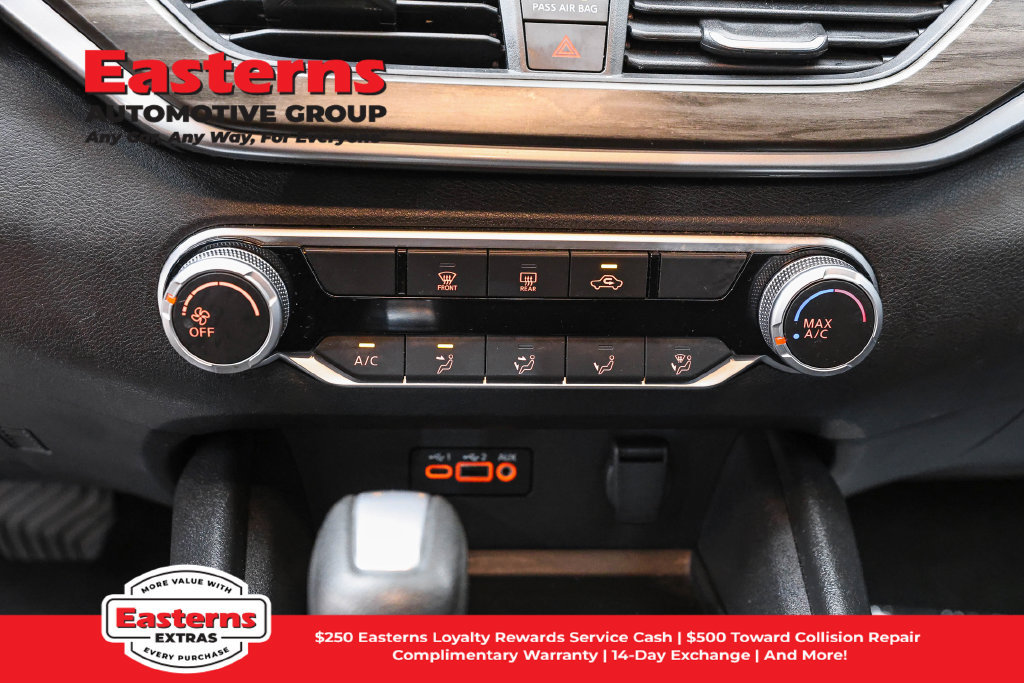 Used 2025 Nissan Altima 2.5 SV FWD image 21