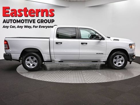 Used 2023 RAM 1500 Big Horn w/ Trailer Tow Group RWD image 4