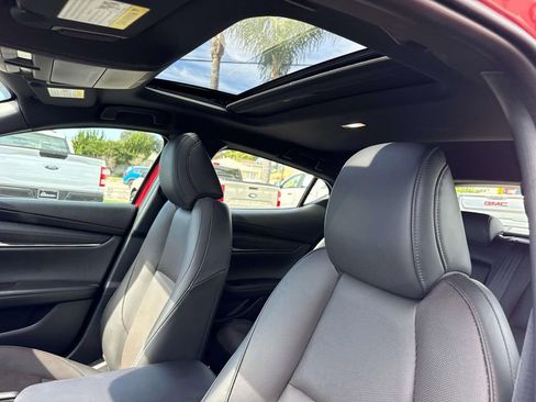 Used 2026 MAZDA MAZDA3 Hatchback w/Premium Plus Pkg image 25