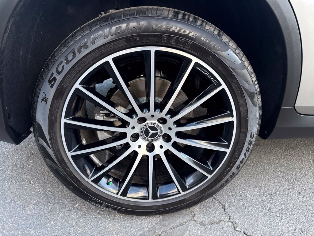 Used 2019 Mercedes-Benz GLC 300 image 10