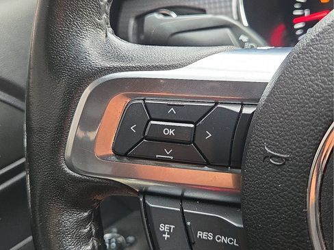 Used 2017 Ford Mustang GT Premium w/ GT Performance Package RWD image 18