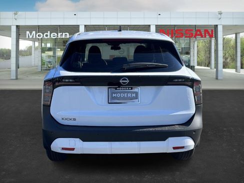 New 2026 Nissan Kicks S image 4