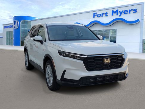 Used 2024 Honda CR-V EX image 1
