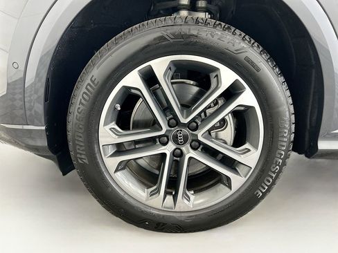 New 2025 Audi Q5 Premium image 29