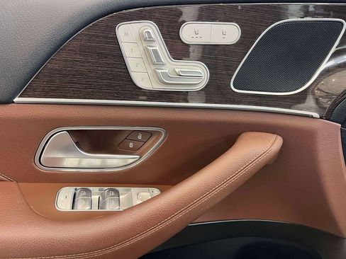 Used 2024 Mercedes-Benz GLE 350 4MATIC image 14