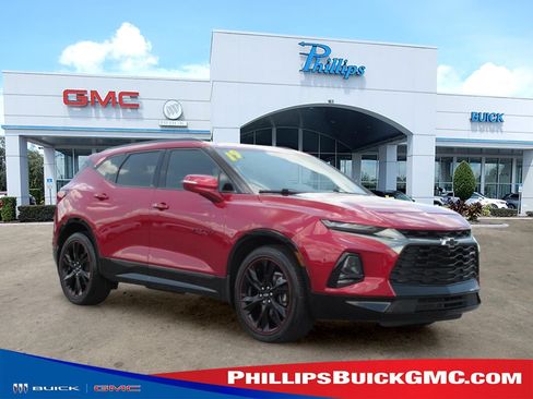 Used 2019 Chevrolet Blazer RS FWD image 1