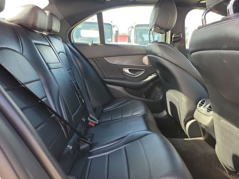 Used 2016 Mercedes-Benz C 300 4MATIC Sedan w/ Multimedia Package image 7