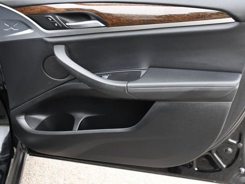 Used 2021 BMW X3 xDrive30i w/ Convenience Package image 19