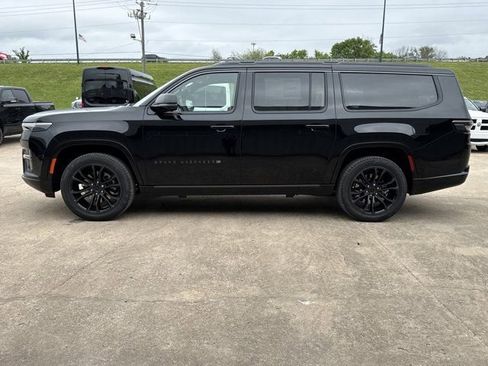 New 2026 Jeep Grand Wagoneer L Summit AWD/4WD image 12