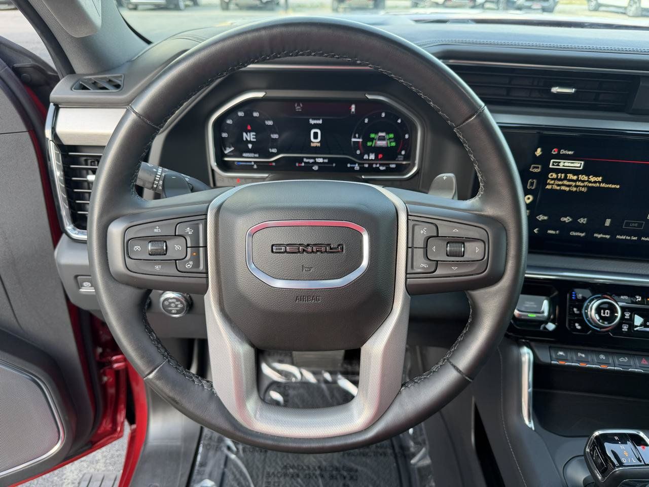 Used 2024 GMC Sierra 1500 Denali w/ Denali Reserve Package AWD/4WD image 32
