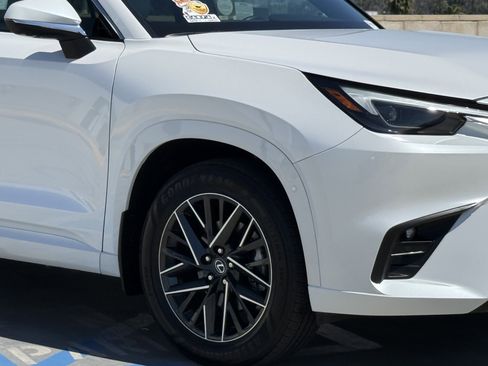 Used 2024 Lexus TX 350 AWD w/ Captains Chair Package image 4