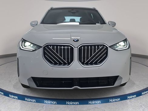 New 2026 BMW X3 xDrive30 w/ Convenience Package image 2