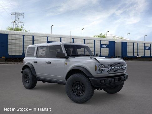 New 2026 Ford Bronco Badlands AWD/4WD image 7