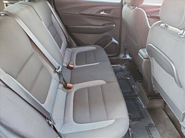 Used 2023 Chevrolet TrailBlazer LT FWD image 24