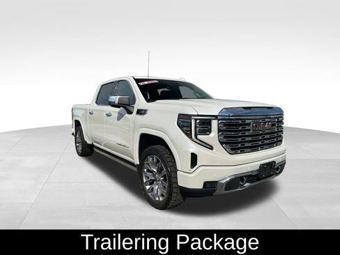Used 2023 GMC Sierra 1500 Denali w/ Denali Reserve Package image 3