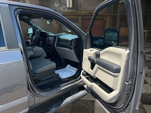 Used 2021 Ford F250 XL w/ STX Appearance Package AWD/4WD image 20