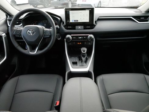 Certified 2025 Toyota RAV4 XLE Premium image 10