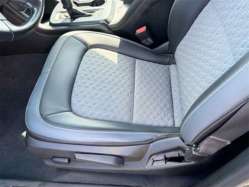 Used 2022 Chevrolet Colorado Z71 image 21