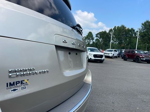 Used 2016 Dodge Grand Caravan SE w/ Quick Order Package 29E SE image 25