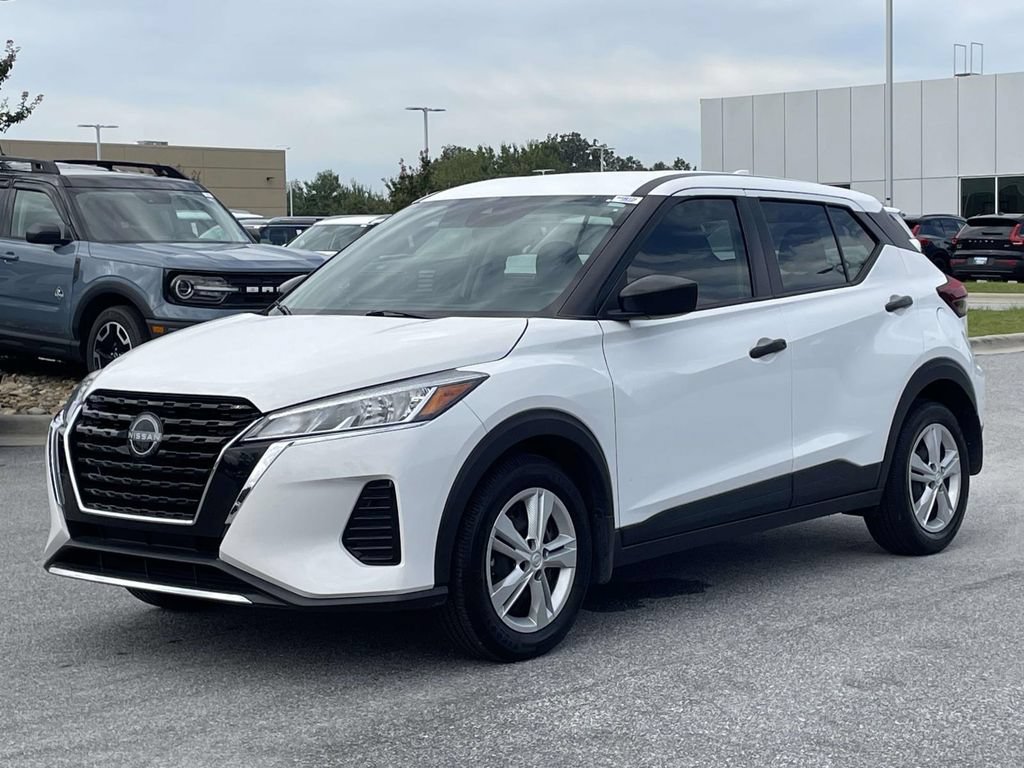 Used 2024 Nissan Kicks S FWD image 24