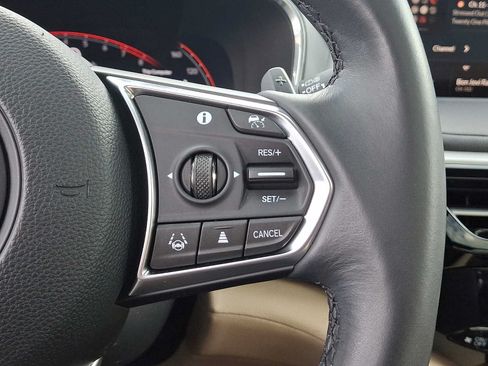 Used 2024 Acura MDX SH-AWD image 22