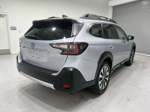 Used 2024 Subaru Outback Limited XT AWD/4WD image 8