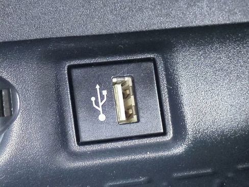 Used 2025 Toyota RAV4 XLE image 21