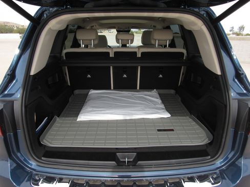 Used 2023 Mercedes-Benz GLB 250 4MATIC image 13