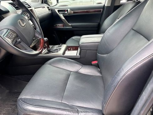 Used 2017 Lexus GX 460 Premium image 8