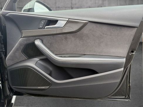 Used 2019 Audi S4 Prestige w/ Prestige Package image 21