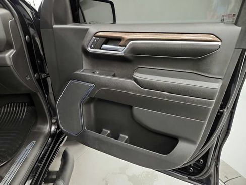 Used 2023 Chevrolet Silverado 1500 RST RWD image 25
