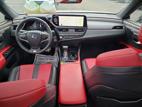 Used 2024 Lexus ES 350 F Sport image 9