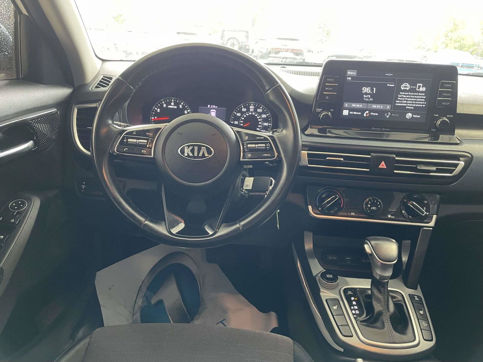 Used 2021 Kia Seltos S AWD/4WD image 13
