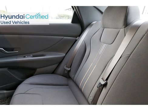 Used 2025 Hyundai Elantra Sport FWD image 14
