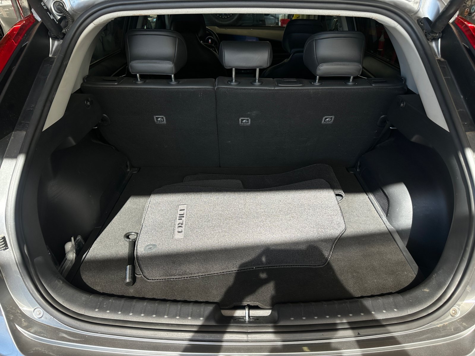 Used 2024 Kia Niro Wind FWD image 25