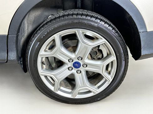 Used 2017 Ford Escape Titanium w/ Equipment Group 301A image 11