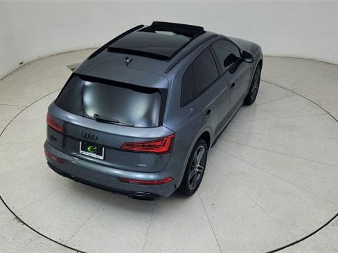 Used 2025 Audi Q5 e Premium Plus w/ Premium Plus Package image 79