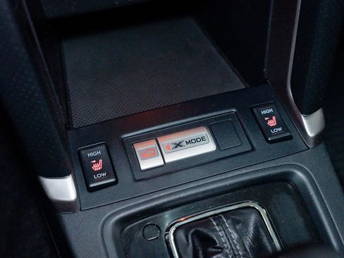 Used 2017 Subaru Forester 2.5i Touring image 46