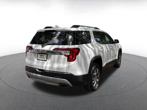 Used 2023 GMC Acadia SLT FWD image 7