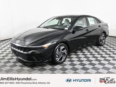 Certified 2025 Hyundai Elantra Limited