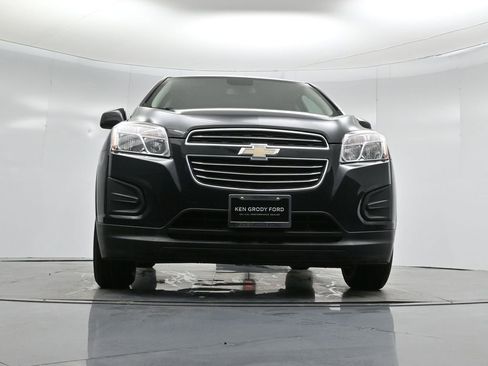 Used 2016 Chevrolet Trax LS w/ LPO, Cargo Package image 41