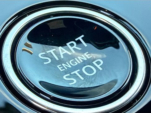 New 2026 Land Rover Range Rover Sport Dynamic SE image 36