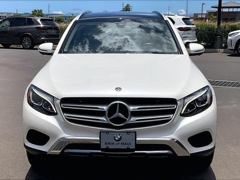 Used 2019 Mercedes-Benz GLC 300 image 3