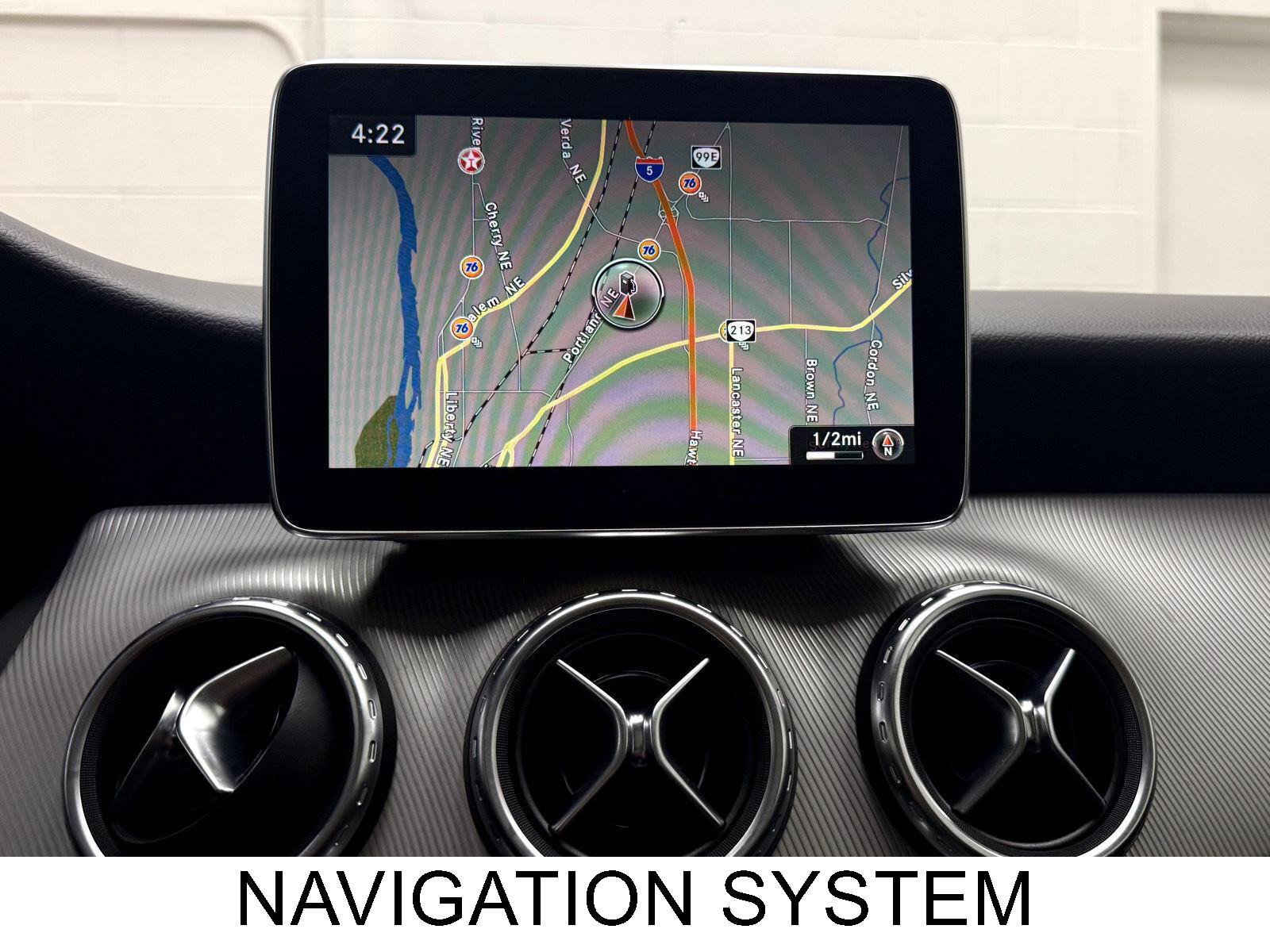Used 2016 Mercedes-Benz GLA 250 image 35
