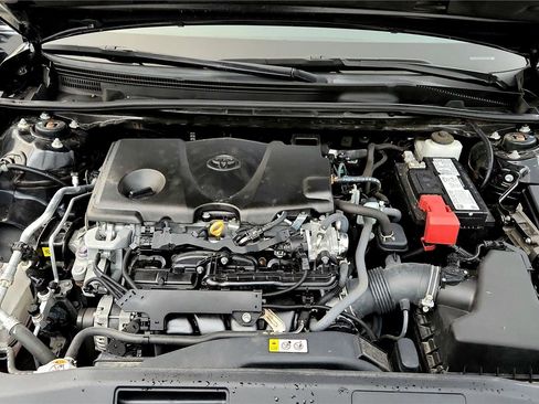 Certified 2021 Toyota Camry XSE image 27
